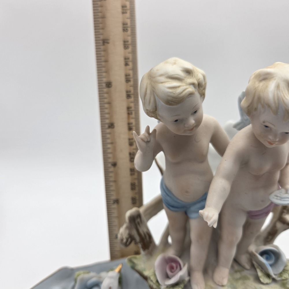 Vintage Baroque Porcelain Putti Centerpiece Planter With Cherubs Swans & Flowers - Picture 15 of 16